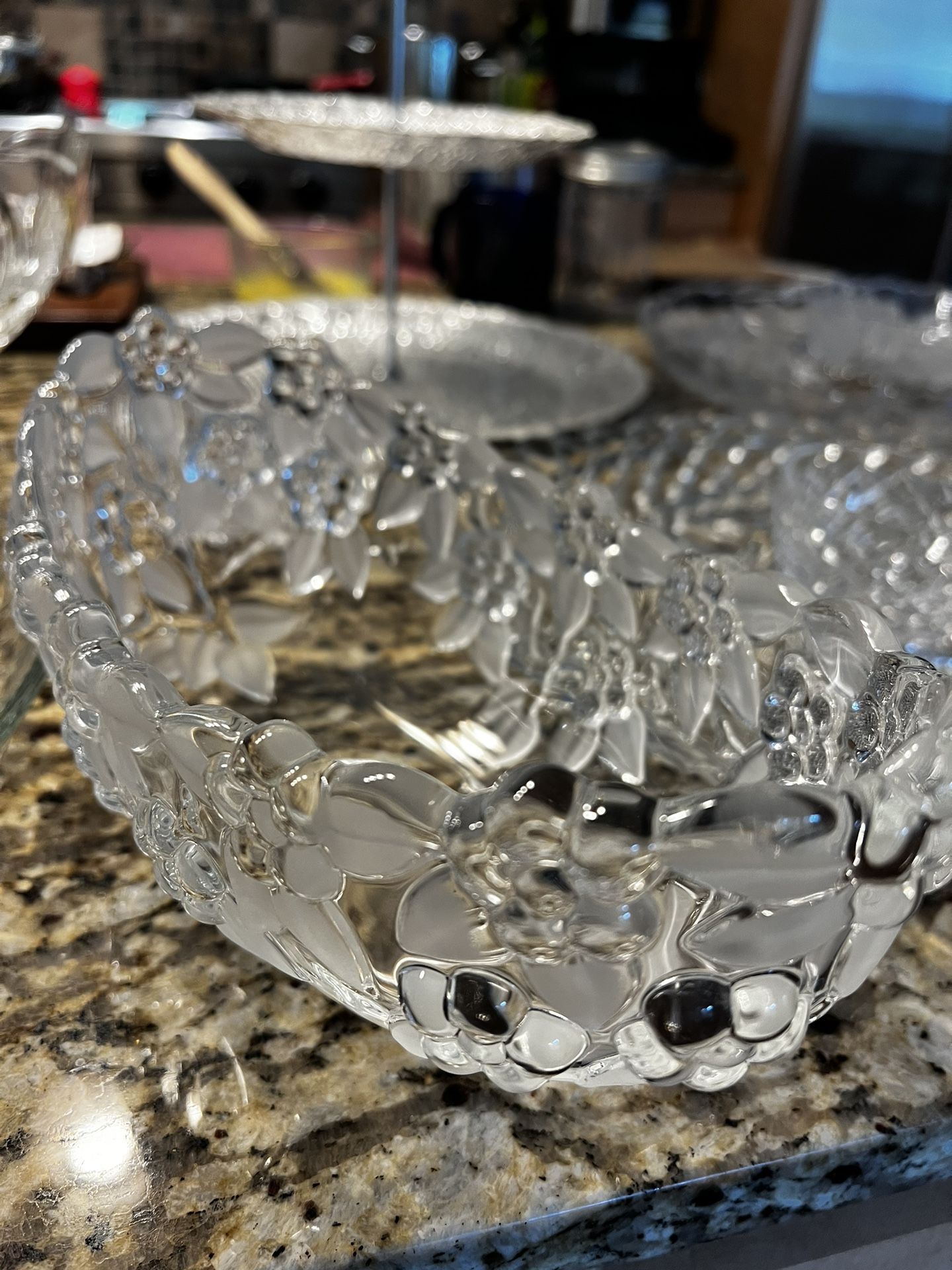 Glass/ Crystal Serving Bowls And Platters