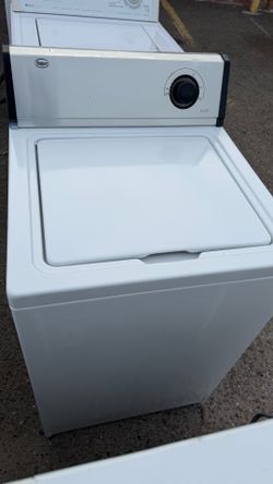 Washer with 1 month warranty and 1 year of service ✅