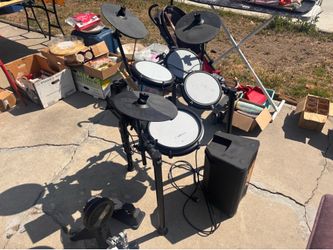 Alesis nitro max drum kit and PA