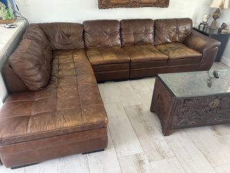 Leather Braden sectional sofa