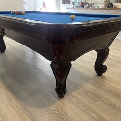 Beautiful Standard Size Pool Table 8’x4’