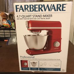 Farberware 4.7 Quart Red Stand Mixer 