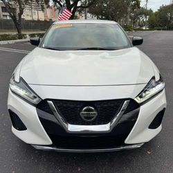 2019 Nissan Maxima 
