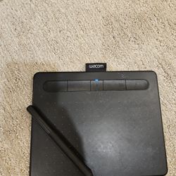 Wacom Intuos Bluetooth Tablet + Pen 