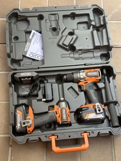 RIDGID 18V Brushless 2-Tool Combo Kit with RIDGID 6.0 Ah and 4.0 Ah MAX Output