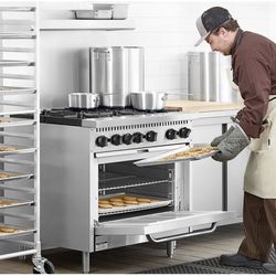 MainStreet Equipment E36-N Natural Gas 6 Burner 36" Range with Standard Oven - 210,000 BTU