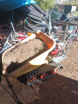 Diesel powered wheelbarrow