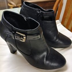 Ralph Lauren Maleah Black Leather Boots
