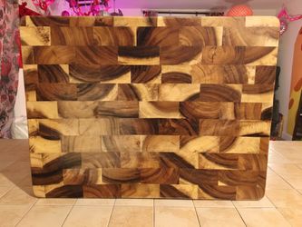 Villa Acacia Cutting Board