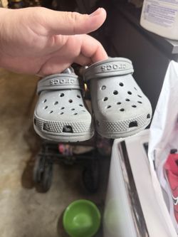 Crocs size 10 kids
