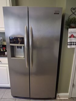 Frigidaire side by side