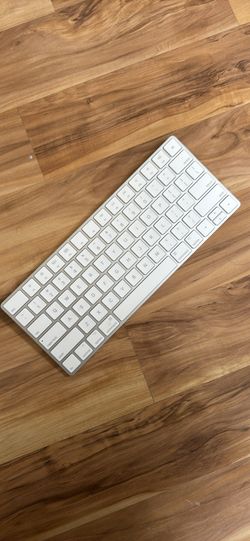 Apple Magic Keyboard