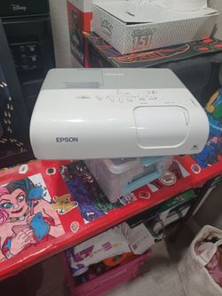 Espon S5 Projector