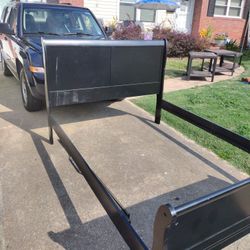 Black Sleigh Bed-Full