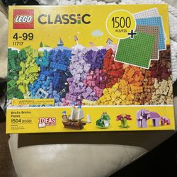LEGO 11717 Classic Bricks Set Building Kit 1500 Pieces