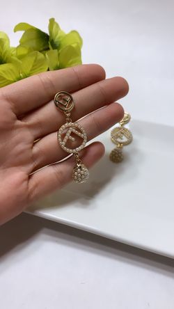 Gold Plated Pearl F Sign Geometric Round Pearl Earring