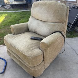 Lift/recliner Chair 