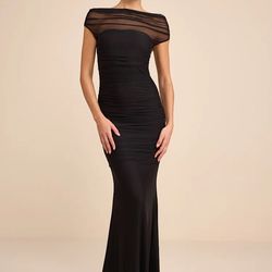Black Sheer Yoke Mermaid Gown Size [S]