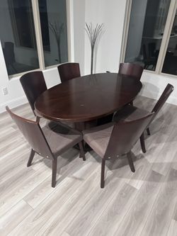 Dining Table And 6 Chairs