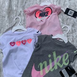 nike baby girls tee 2t