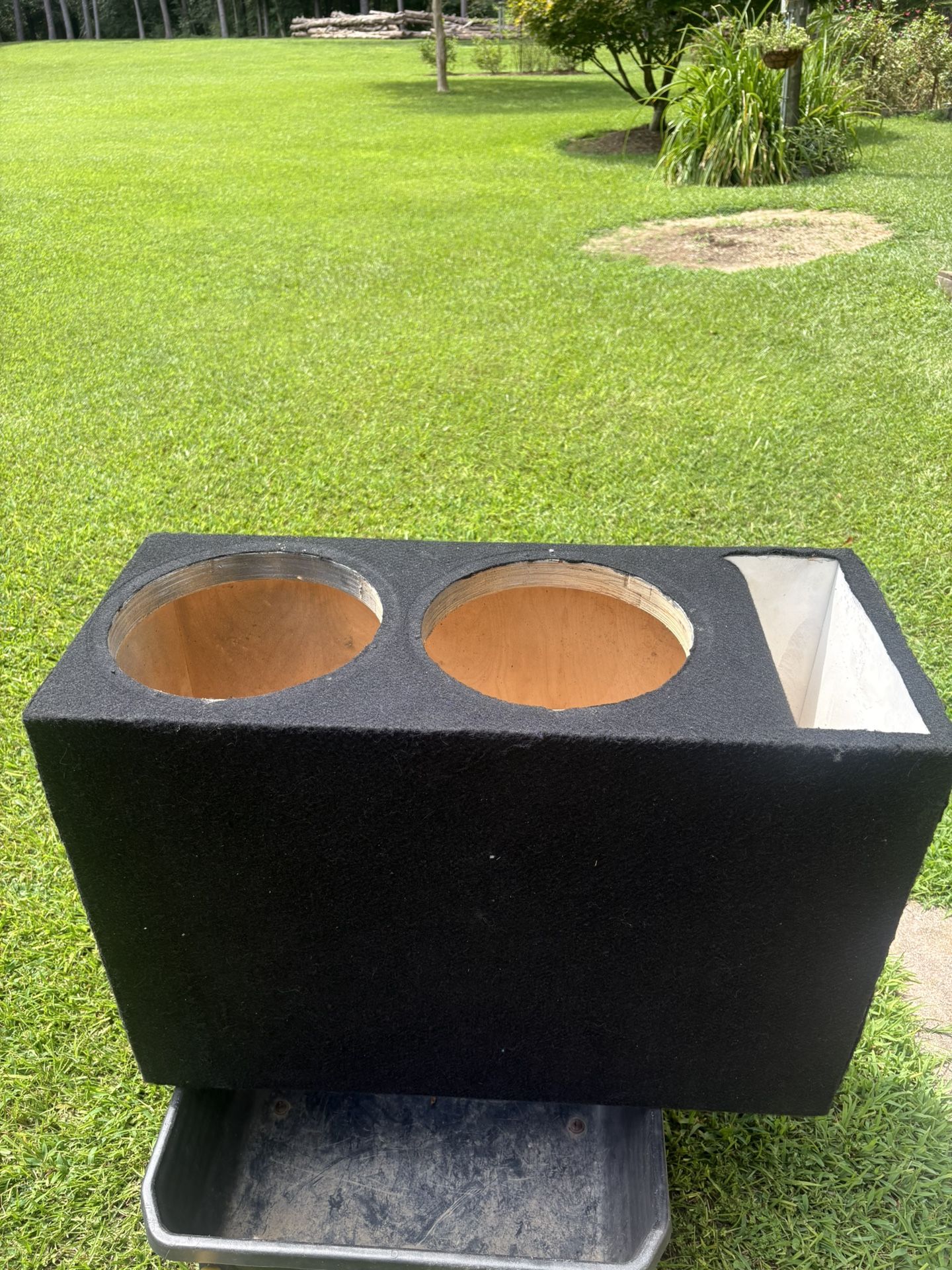 Box For 2 12’s