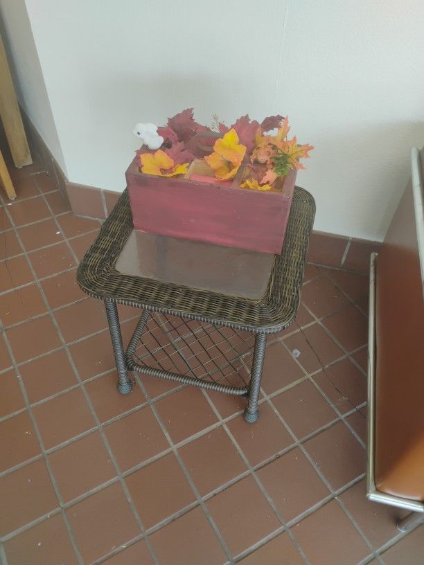 Leather Sofa Set Includes 2 N Table´s Sofas & Couches