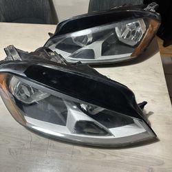 Volkswagen Golf Mk7 Headlights 