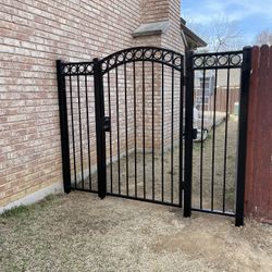 Metal Gates, Metal Fence , Puertas De Metal , Tejabanes .