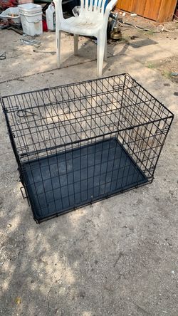 Black Wire Dog Crate with Tray