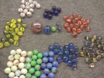A Lot Of Vintage Marbles