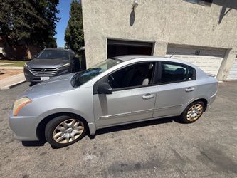 2011Nissan sentra