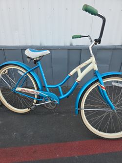 26 Inch SCHWINN Beach Crusier Bike.