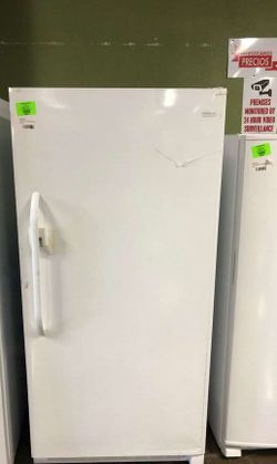 $$$Frigidaire Up-Right Freezer (Model:FFFH20F2QW)$$$ 75BWQ