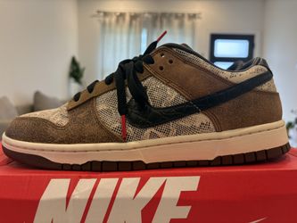 Nike Dunk Low Premium