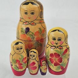  Antique Russian nesting dolls