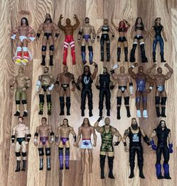 WWE ACTION FIGURE LOT