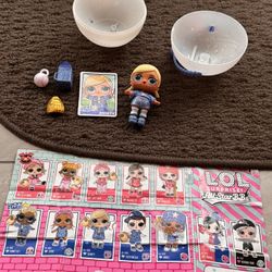 LOL Bundle Pack. Includes 12 Dolls And Accessories And Balls To Hold Them In. 