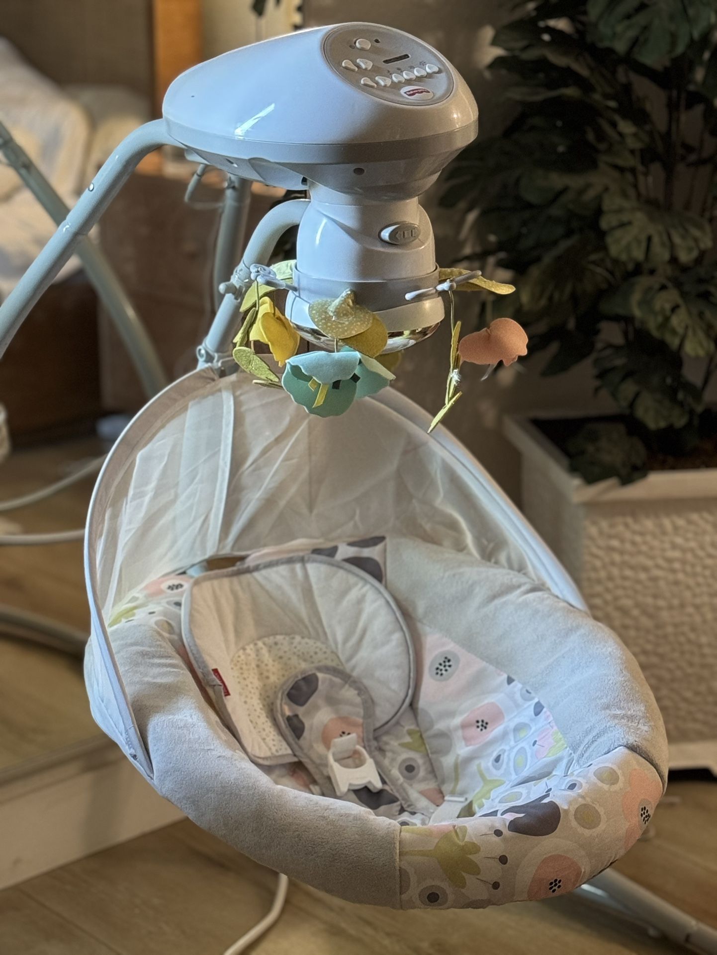 Fisher price Baby Swing