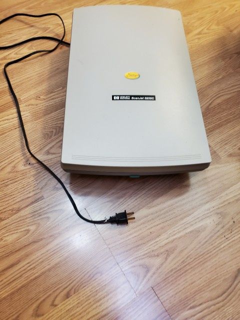 HP ScanJet 6200C Flatbed Scanner