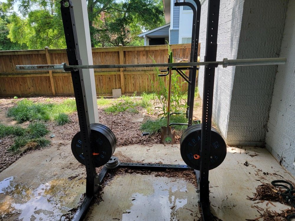 Rogue Squat Rack SML-1 70inch Monster With Echo 2 45lb Barbell