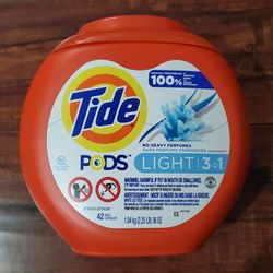 Tide Pods LIGHT 3 In 1 Laundry Detergent: Ocean Mist Scent 42 Count
