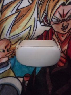 Meta Quest 2 128GB VR Headset (FOR PARTS)