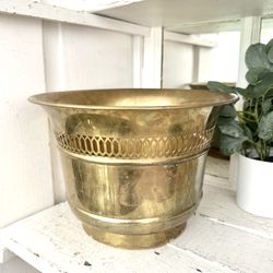 Vintage Brass Planter Pot 11” x 7.5” Cachepot for Succulents House Plants MCM