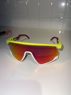 Oakley BXTR Sunglasses PRIZM Great For Cycling