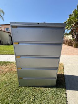 FREE Office Furniture