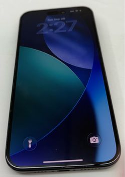 Apple iPhone 15 Plus 128GB. Unlocked