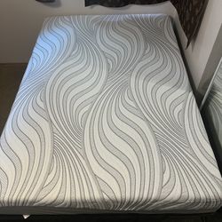 Full Size  Ashley Mattress 