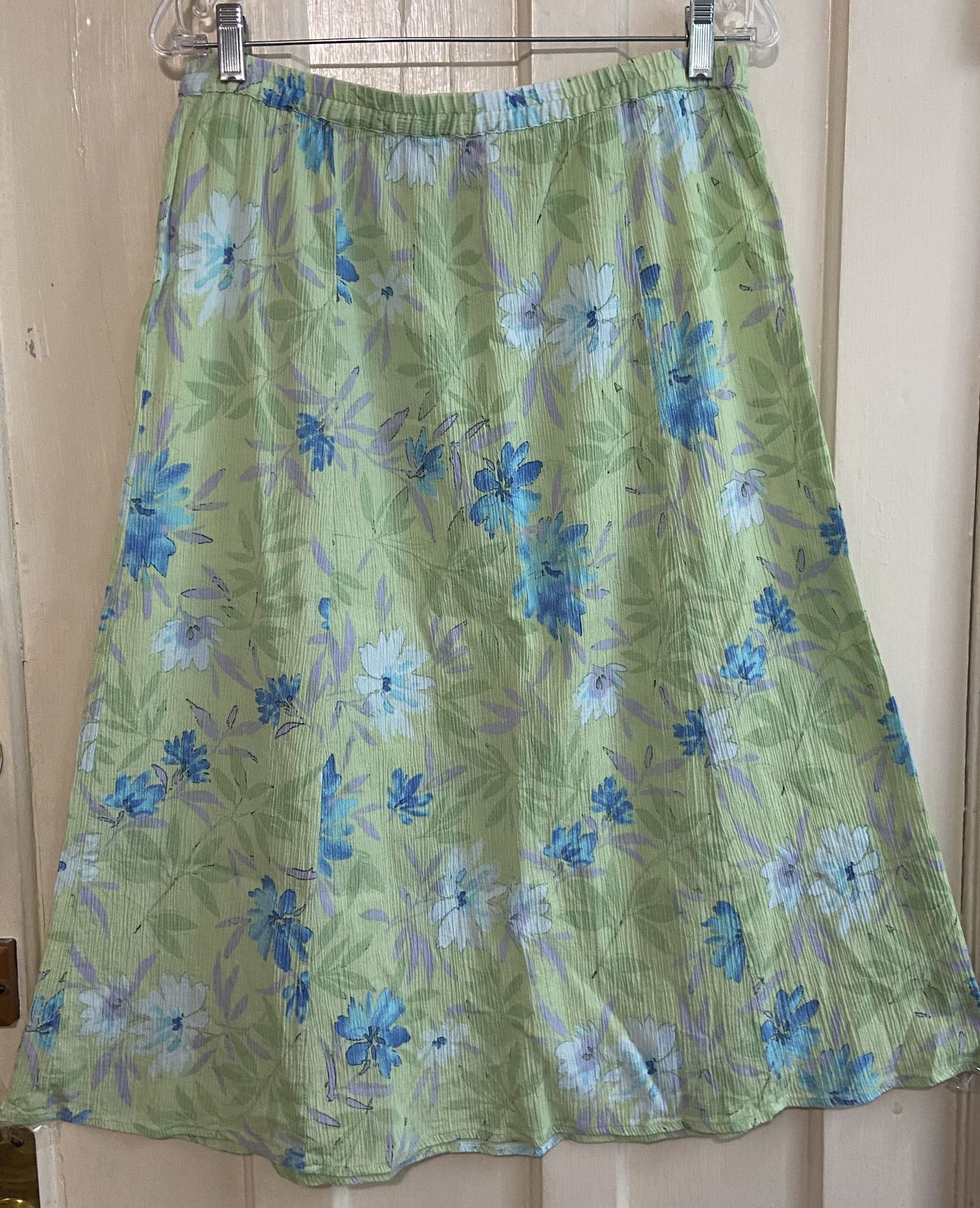 Appleseed’s women’s floral midi skirt Large