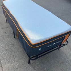 Twin XL Nectar Premier Copper Mattress - Like New !