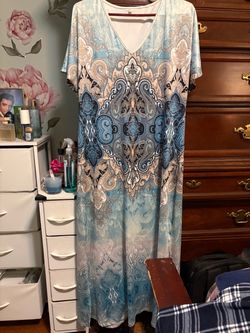 Paisley Print Maxi Dress V-Neck Short Sleeve